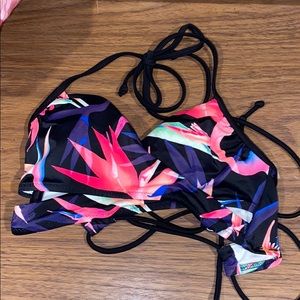 pink Victoria’s Secret swimsuit top